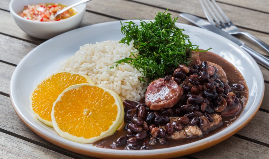 A Arte da Feijoada: Tradição e Variações de um Clássico Brasileiro