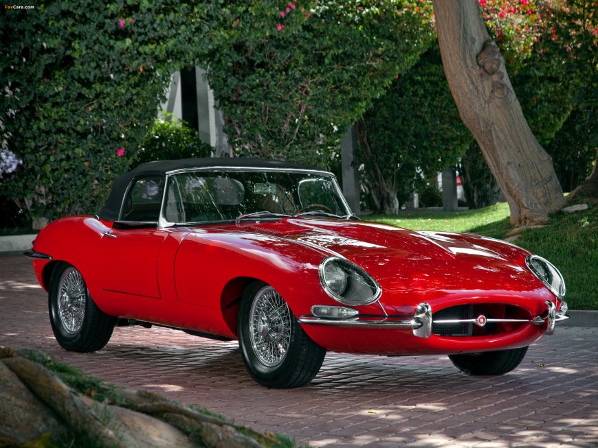 Relembrando o Ícone: Jaguar E-Type 1961 - O Pináculo da Engenharia Automotiva